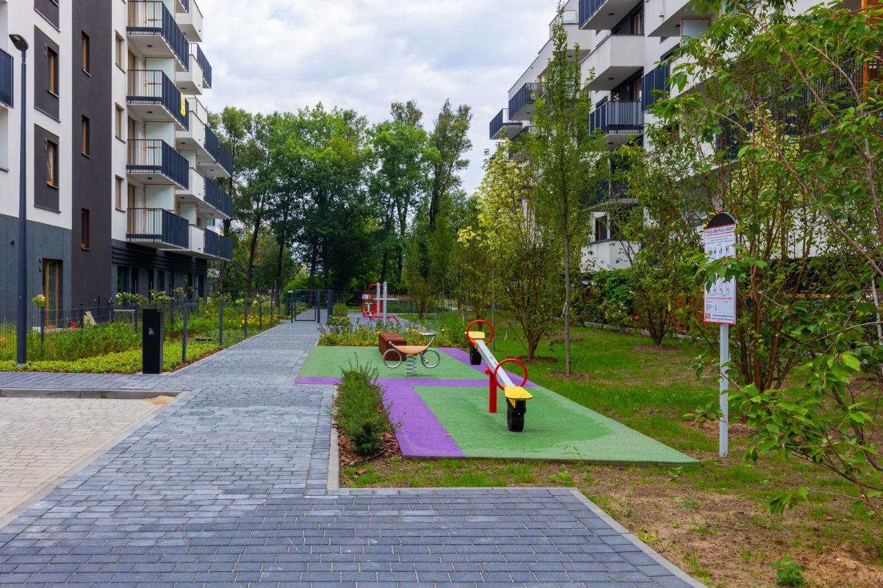Stylish Przedpole With Balcony & Parking By Renters Warszawa